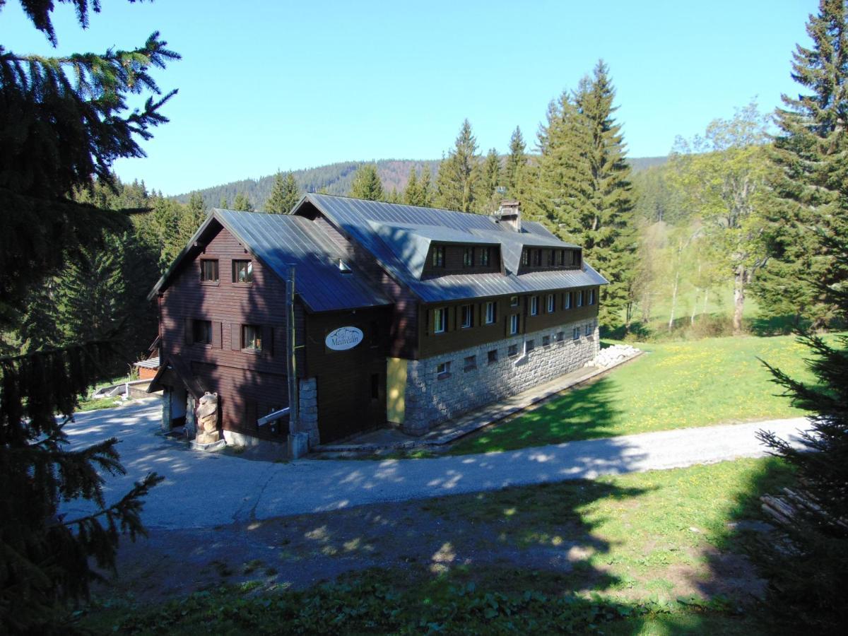Penzion Medvedin Dolni Misecky Exterior foto